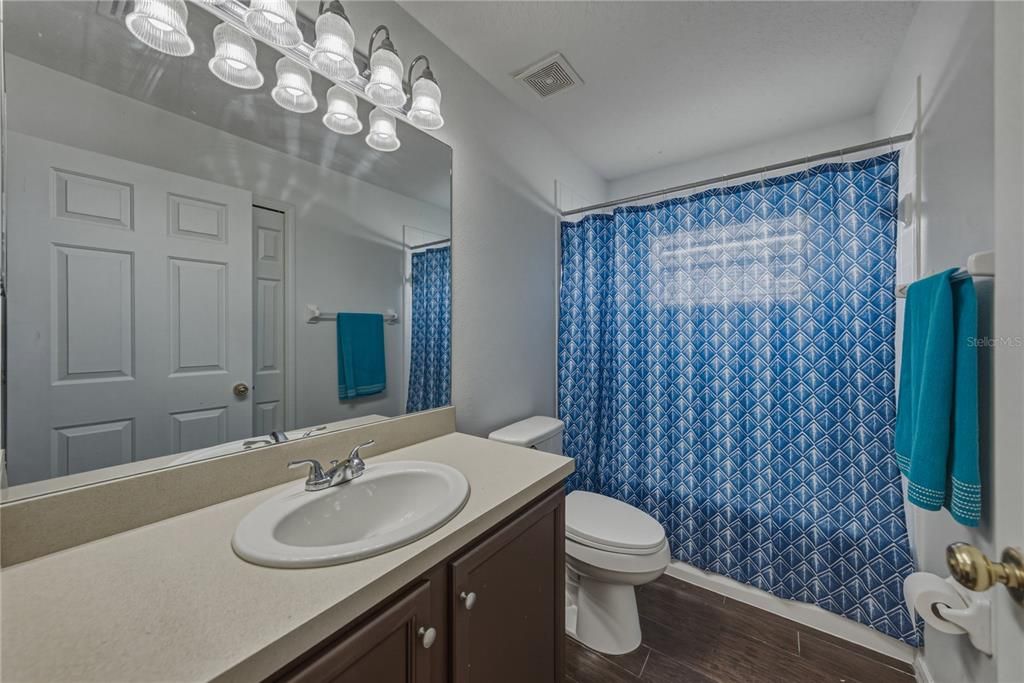 For Sale: $290,000 (3 beds, 2 baths, 1350 Square Feet)