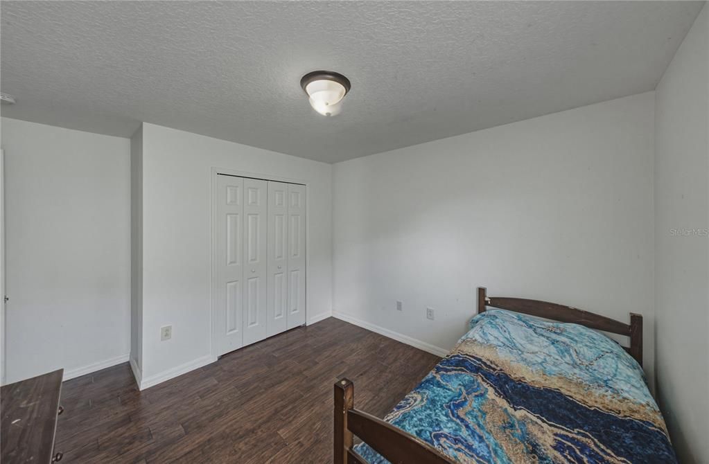 For Sale: $290,000 (3 beds, 2 baths, 1350 Square Feet)