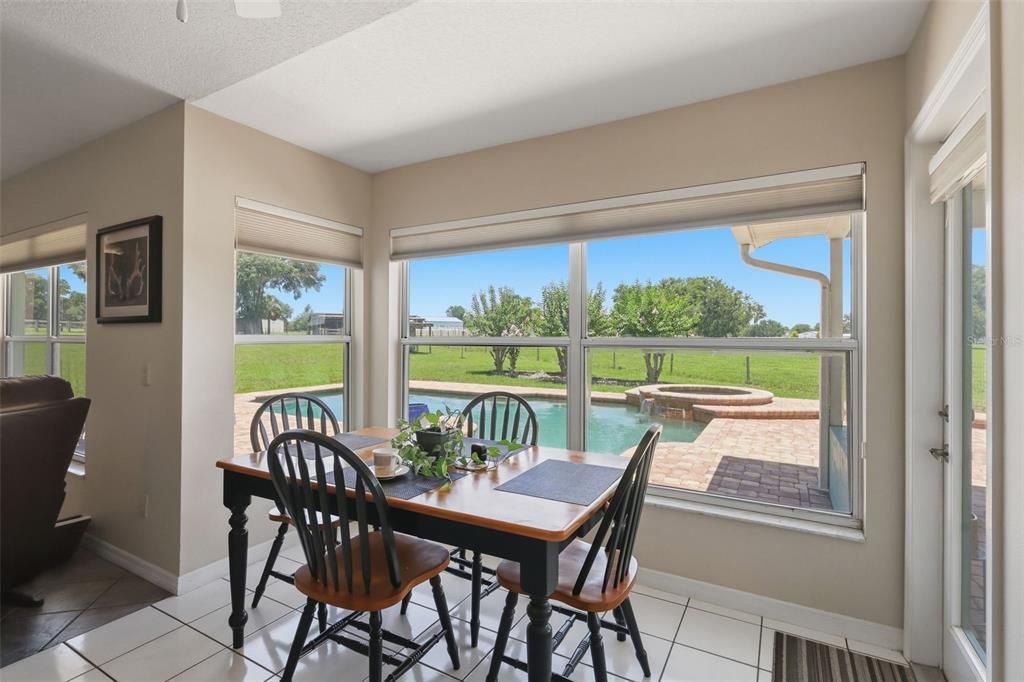 For Sale: $779,000 (2 beds, 2 baths, 1490 Square Feet)