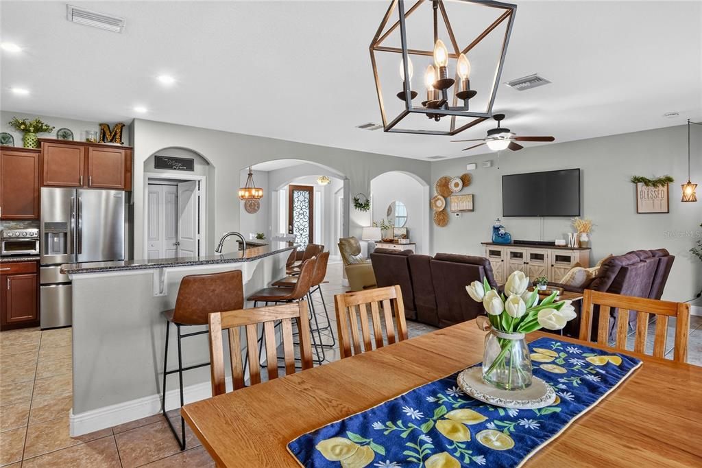 For Sale: $409,900 (4 beds, 2 baths, 2486 Square Feet)