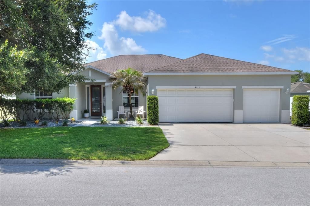 For Sale: $409,900 (4 beds, 2 baths, 2486 Square Feet)