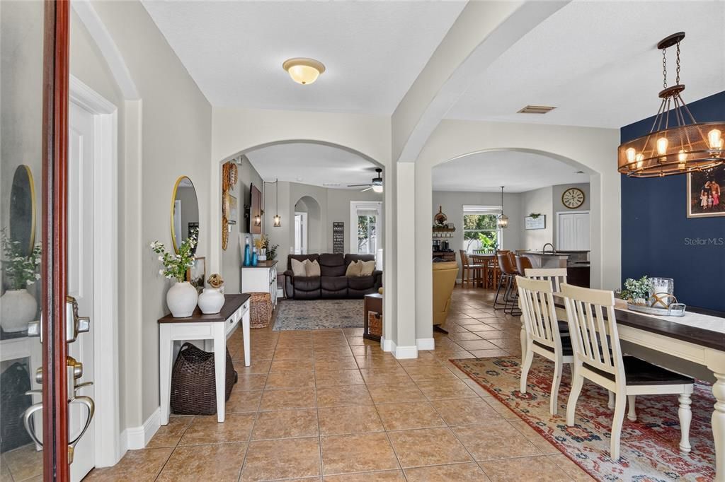 For Sale: $409,900 (4 beds, 2 baths, 2486 Square Feet)