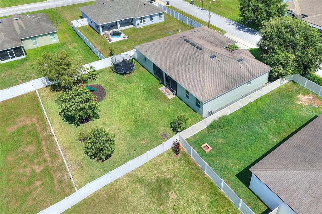 For Sale: $409,900 (4 beds, 2 baths, 2486 Square Feet)