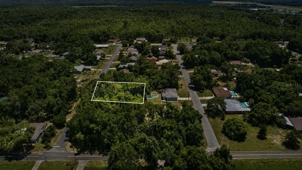 На продажу: $10,000 (0.22 acres)