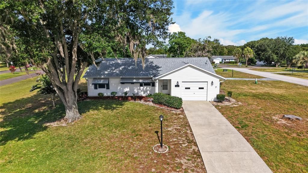 For Sale: $185,000 (2 beds, 2 baths, 1200 Square Feet)