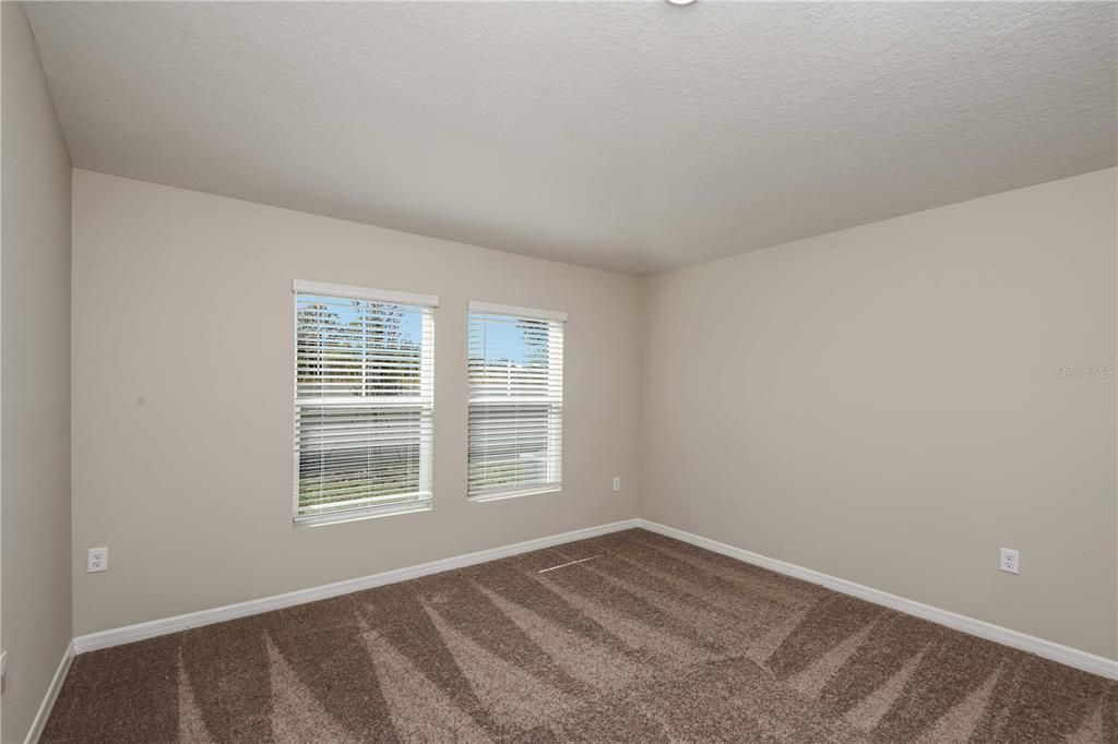 For Sale: $348,181 (4 beds, 2 baths, 1850 Square Feet)