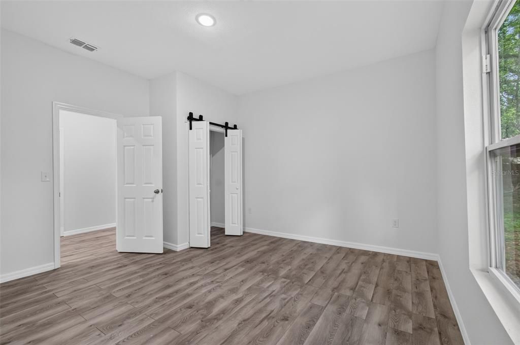 For Sale: $209,000 (3 beds, 2 baths, 1582 Square Feet)