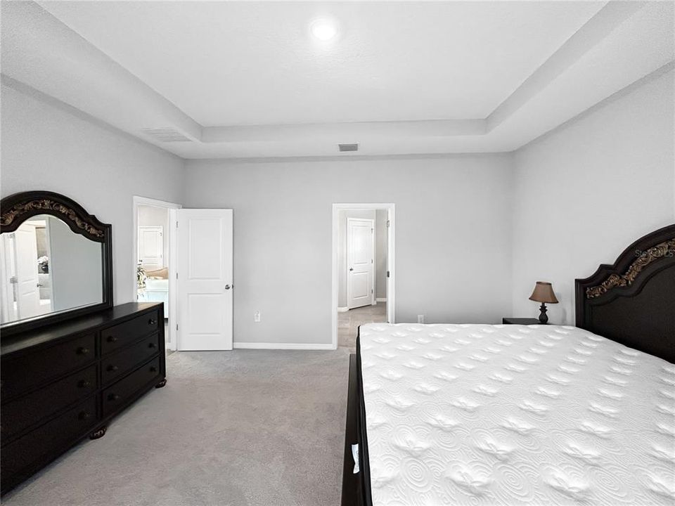 For Sale: $424,900 (3 beds, 2 baths, 1844 Square Feet)