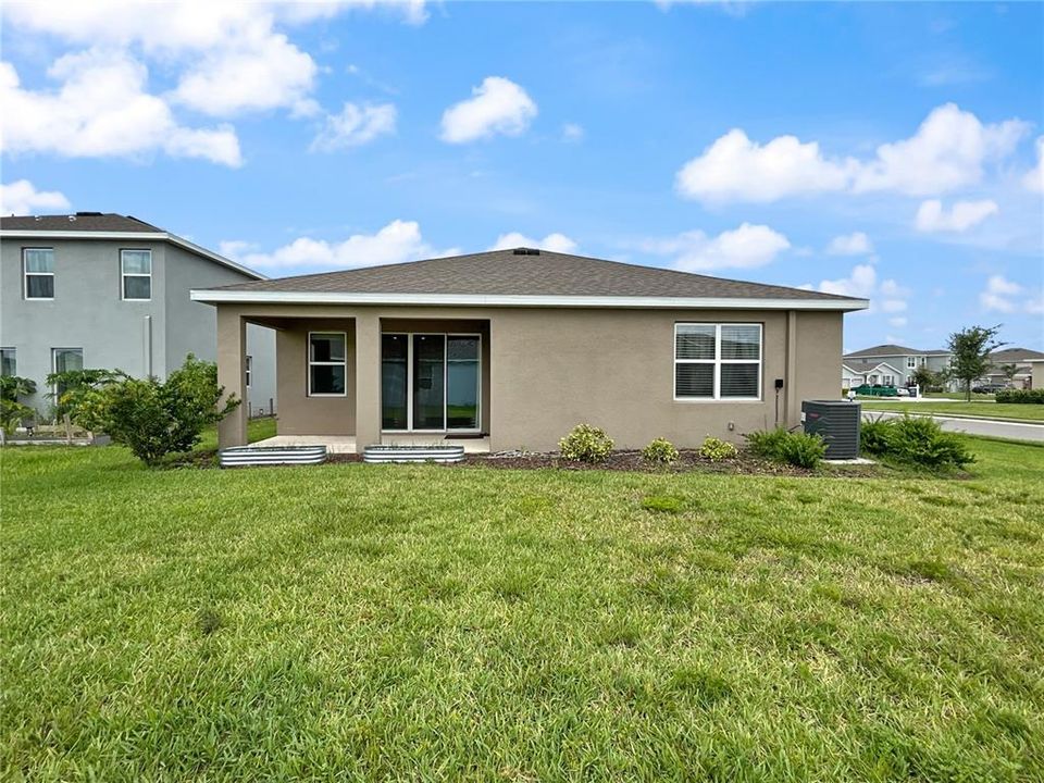 For Sale: $424,900 (3 beds, 2 baths, 1844 Square Feet)