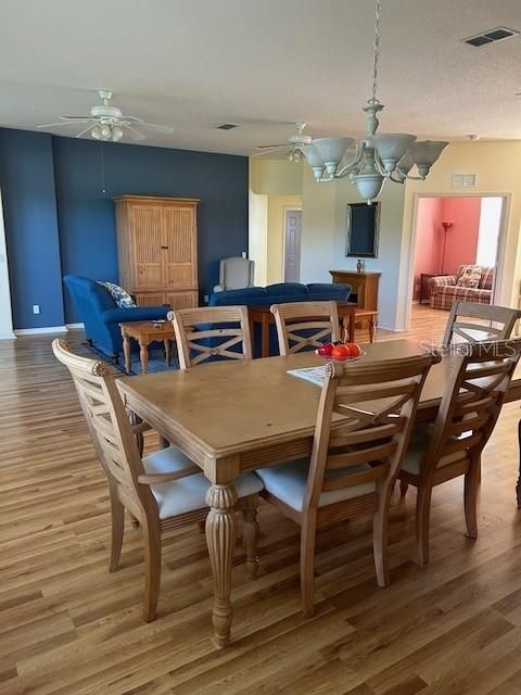 En Renta: $2,300 (3 camas, 2 baños, 1812 Pies cuadrados)