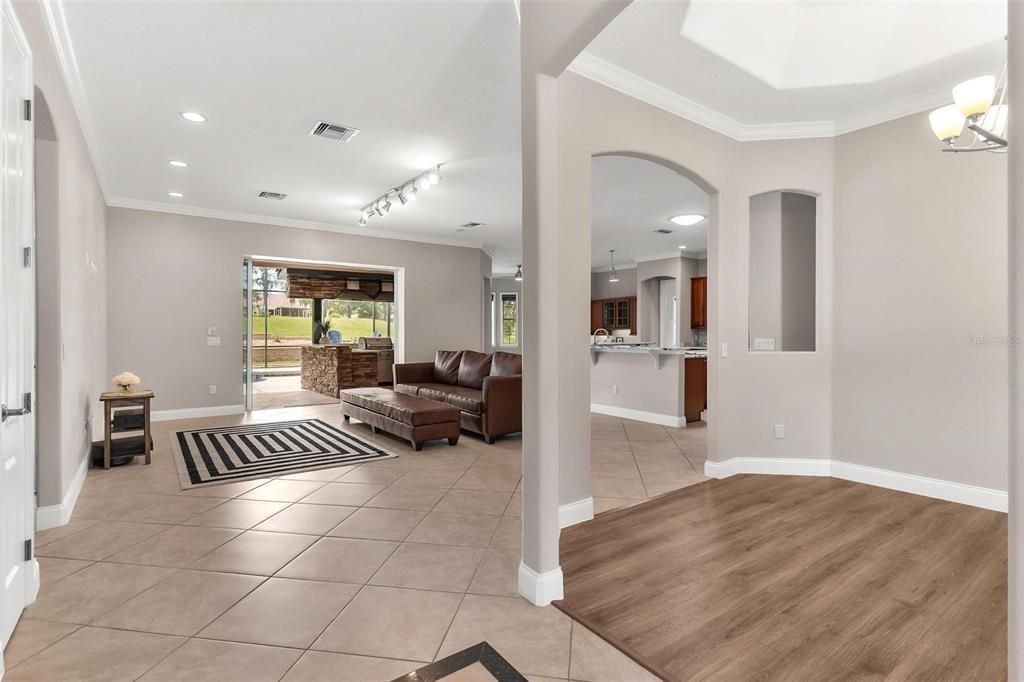 For Sale: $647,500 (3 beds, 2 baths, 2698 Square Feet)