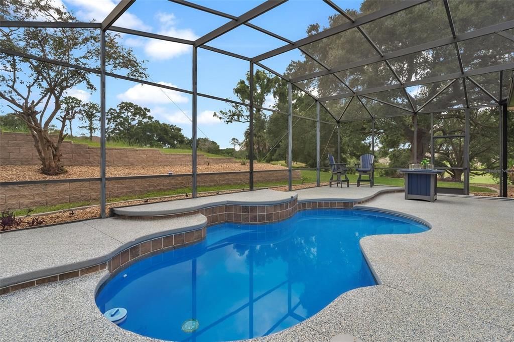 For Sale: $647,500 (3 beds, 2 baths, 2698 Square Feet)