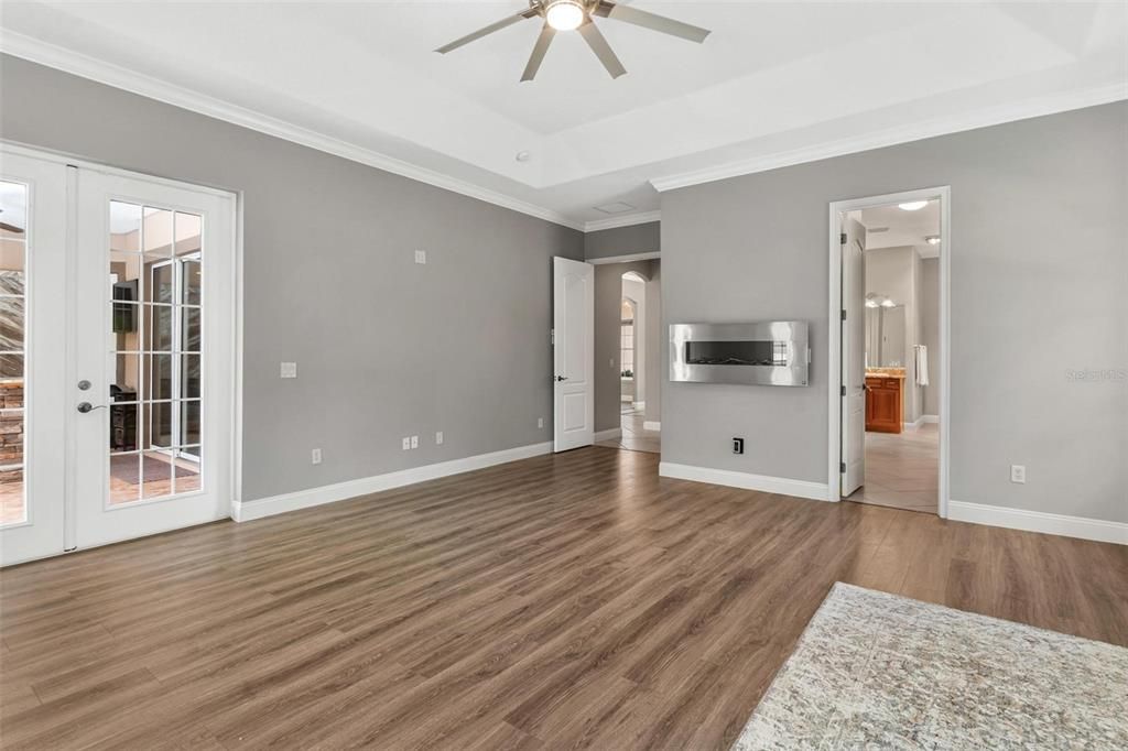For Sale: $647,500 (3 beds, 2 baths, 2698 Square Feet)