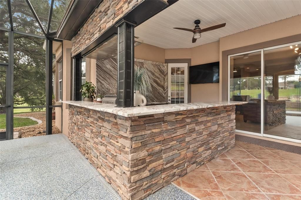 For Sale: $647,500 (3 beds, 2 baths, 2698 Square Feet)