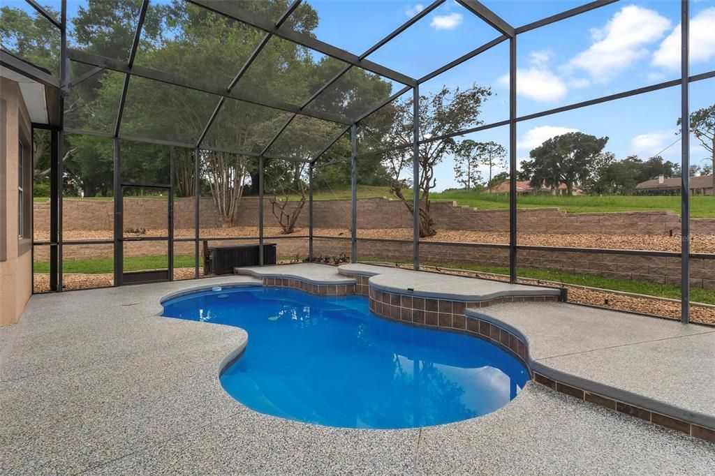 For Sale: $647,500 (3 beds, 2 baths, 2698 Square Feet)