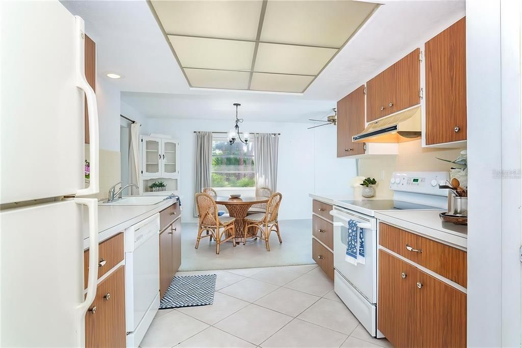 En Venta: $375,000 (2 camas, 2 baños, 1564 Pies cuadrados)