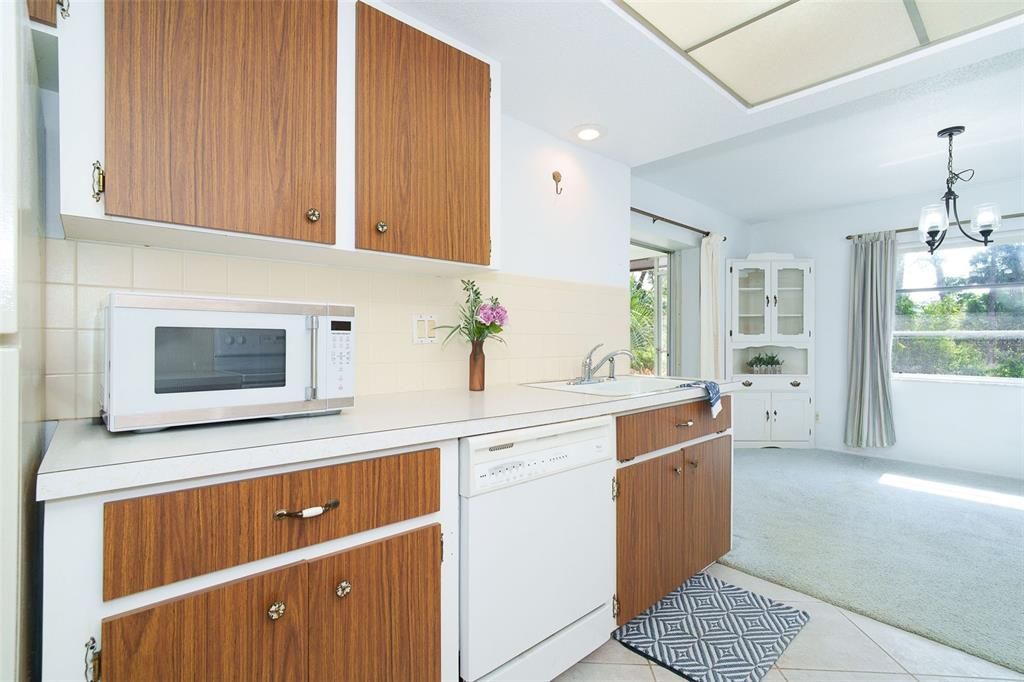 En Venta: $375,000 (2 camas, 2 baños, 1564 Pies cuadrados)