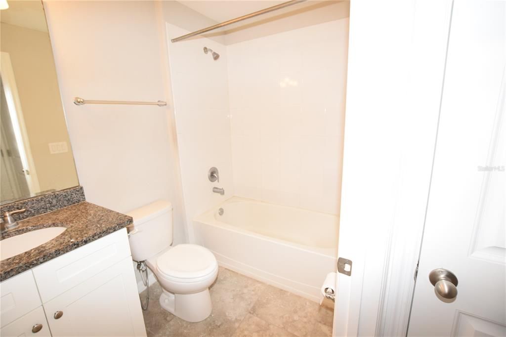 В аренду: $2,500 (3 спален, 2 ванн, 1624 Квадратных фут)
