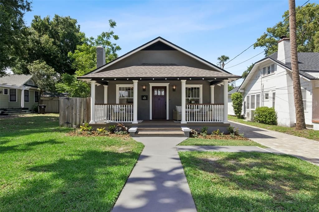 En Venta: $824,900 (4 camas, 2 baños, 2181 Pies cuadrados)