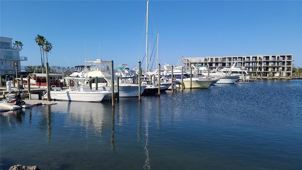For Rent: $2,600 (3 beds, 2 baths, 2308 Square Feet)