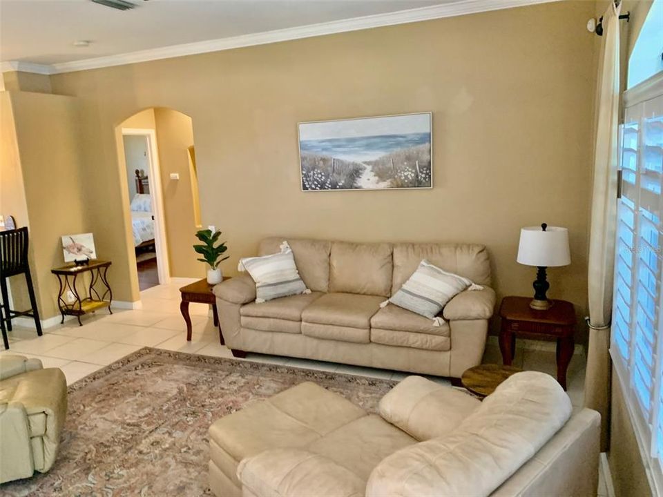 For Rent: $4,000 (3 beds, 2 baths, 1635 Square Feet)