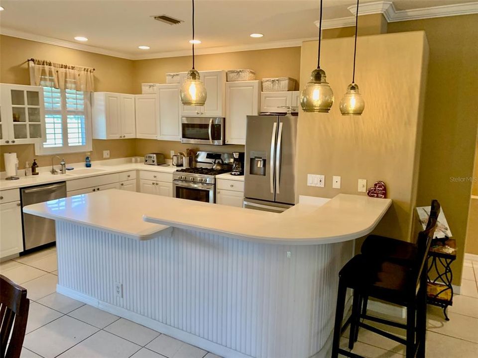 For Rent: $4,000 (3 beds, 2 baths, 1635 Square Feet)
