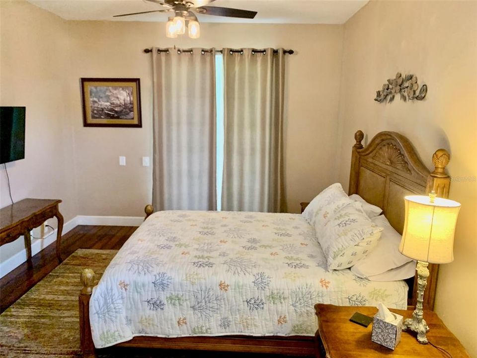 For Rent: $4,000 (3 beds, 2 baths, 1635 Square Feet)