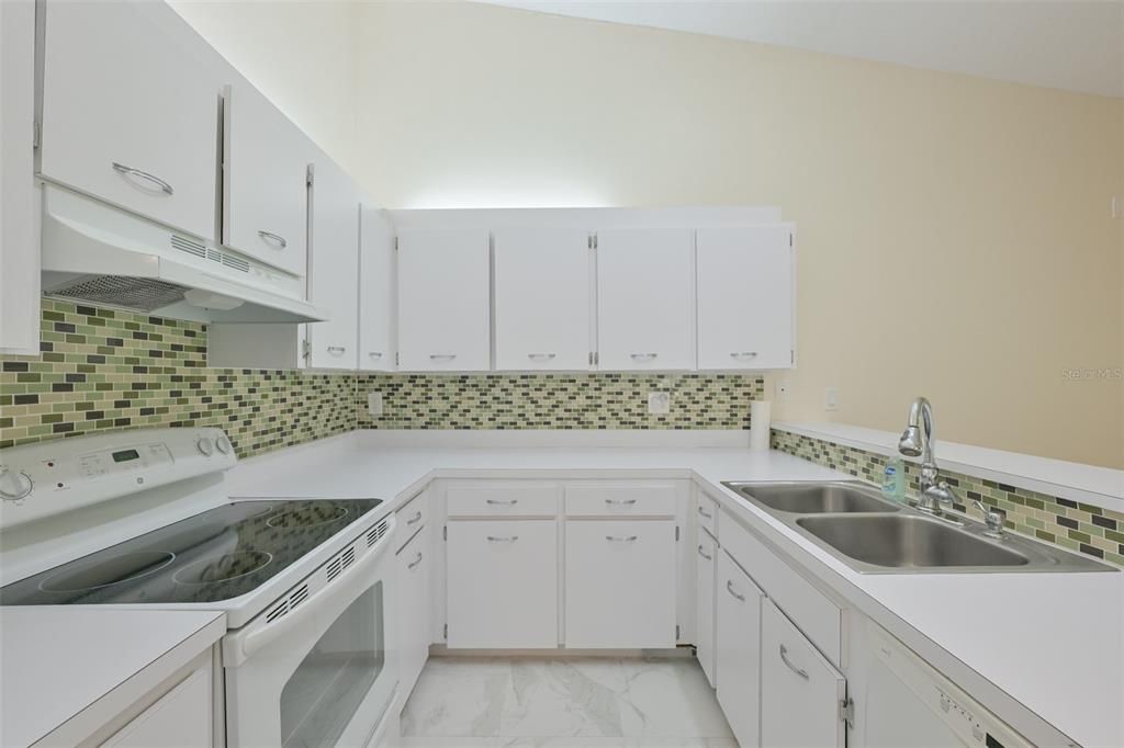 En Renta: $1,295 (1 camas, 1 baños, 690 Pies cuadrados)