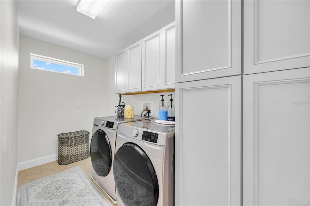 For Sale: $697,500 (4 beds, 3 baths, 3106 Square Feet)