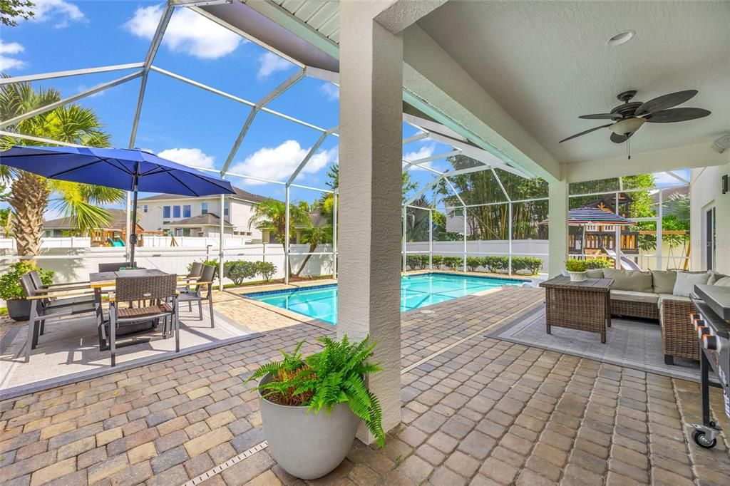For Sale: $697,500 (4 beds, 3 baths, 3106 Square Feet)