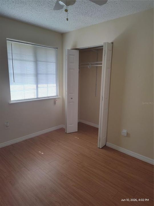 В аренду: $1,650 (3 спален, 1 ванн, 1232 Квадратных фут)