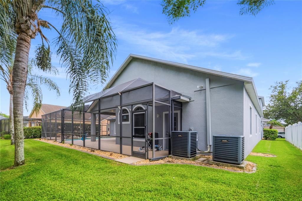 For Sale: $885,000 (5 beds, 3 baths, 4514 Square Feet)