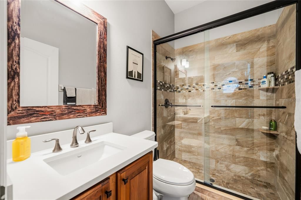 For Sale: $885,000 (5 beds, 3 baths, 4514 Square Feet)