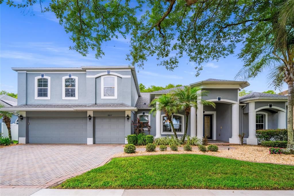 For Sale: $885,000 (5 beds, 3 baths, 4514 Square Feet)