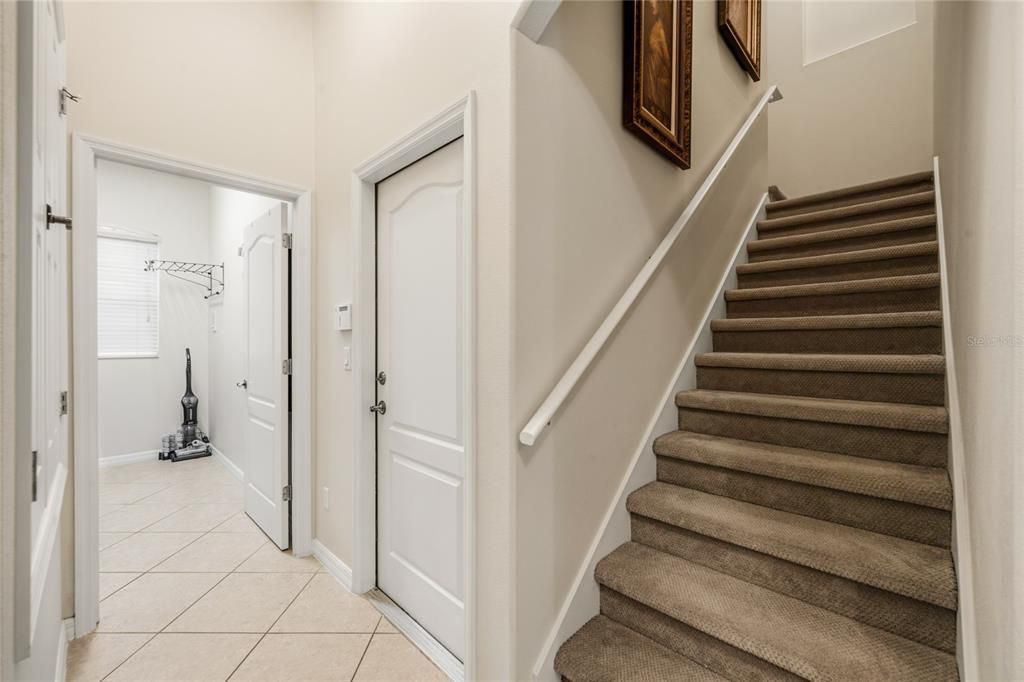 For Sale: $885,000 (5 beds, 3 baths, 4514 Square Feet)