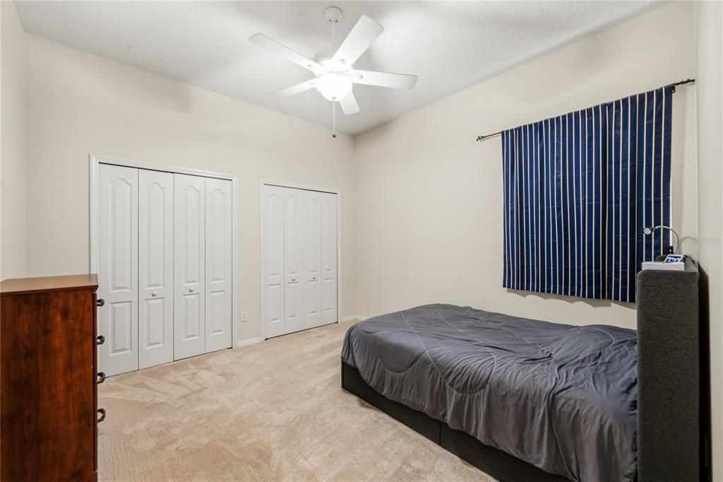 For Sale: $885,000 (5 beds, 3 baths, 4514 Square Feet)