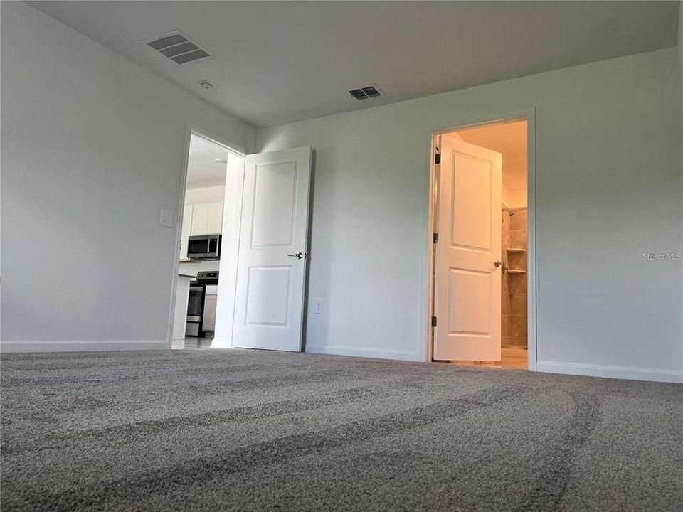 For Sale: $349,000 (3 beds, 2 baths, 1560 Square Feet)