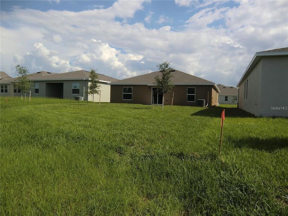 For Sale: $349,000 (3 beds, 2 baths, 1560 Square Feet)