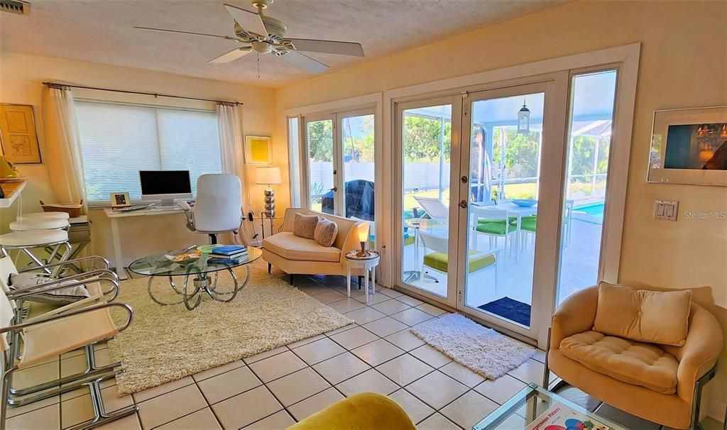 For Sale: $750,000 (4 beds, 3 baths, 2250 Square Feet)