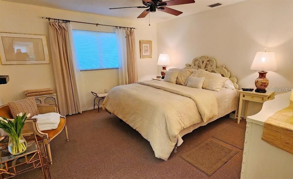 For Sale: $750,000 (4 beds, 3 baths, 2250 Square Feet)