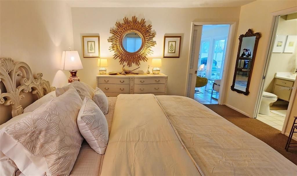 For Sale: $750,000 (4 beds, 3 baths, 2250 Square Feet)