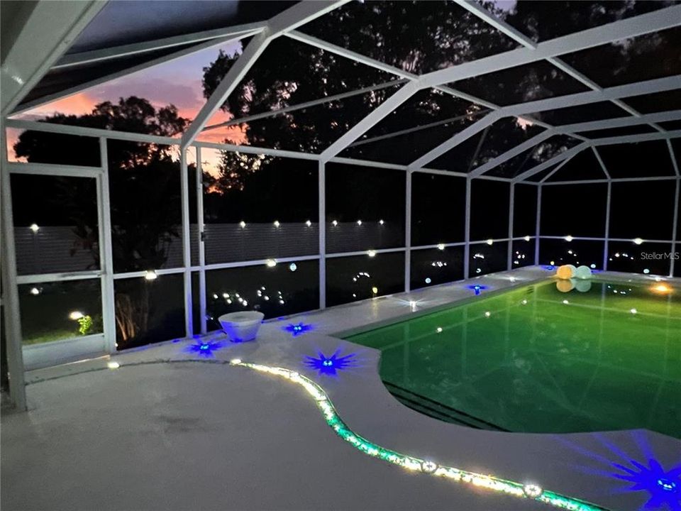 For Sale: $750,000 (4 beds, 3 baths, 2250 Square Feet)