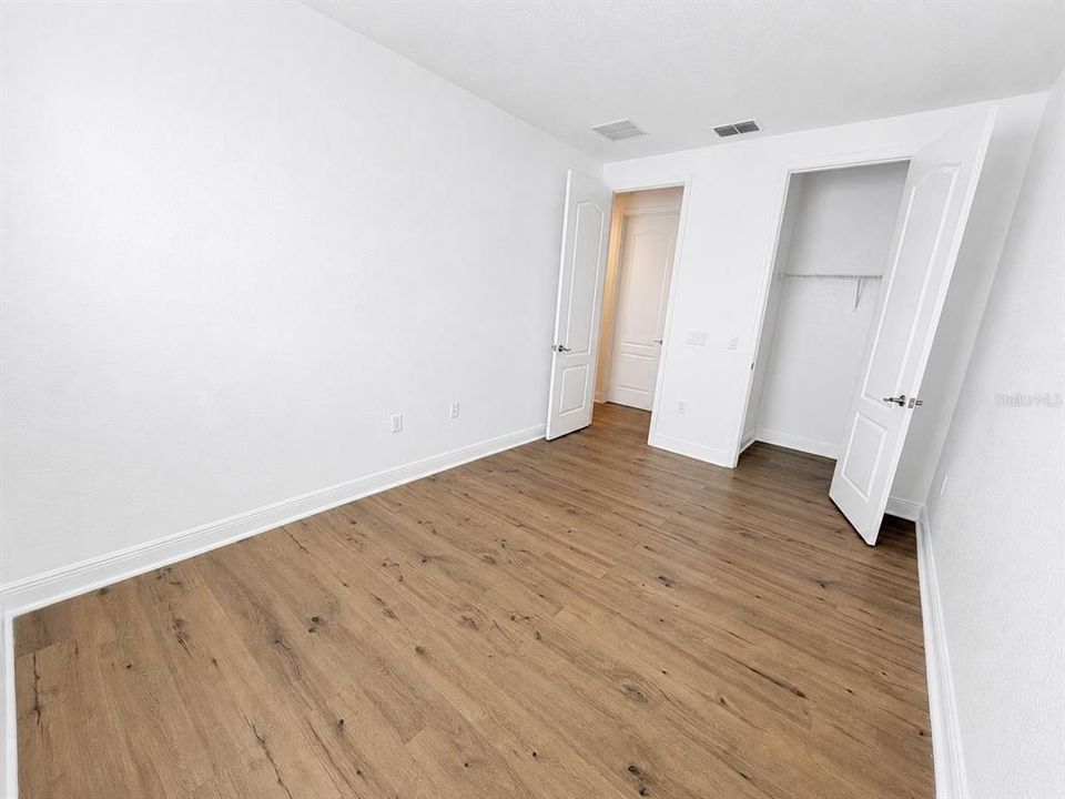 En Venta: $539,500 (4 camas, 3 baños, 2386 Pies cuadrados)