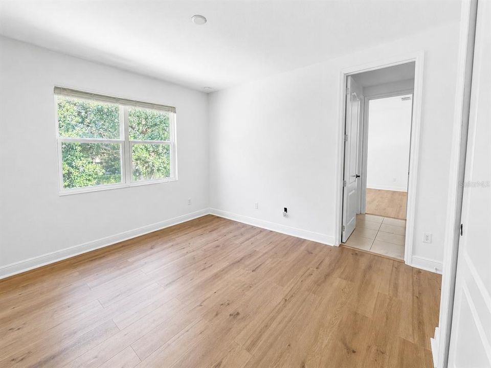 En Venta: $539,500 (4 camas, 3 baños, 2386 Pies cuadrados)
