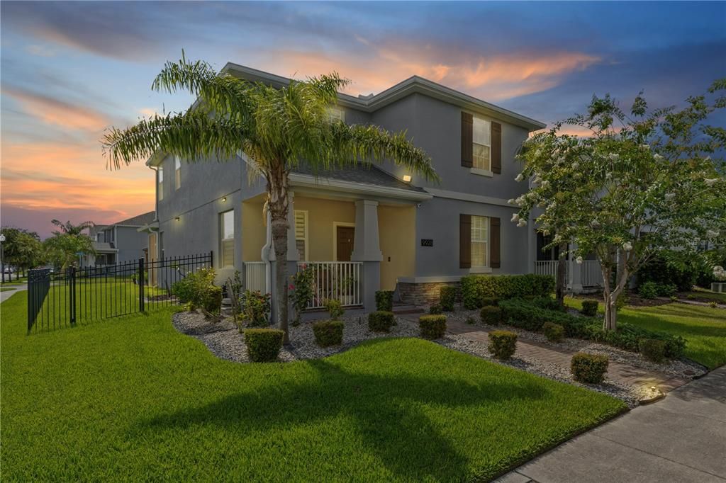 En Venta: $565,000 (6 camas, 3 baños, 2433 Pies cuadrados)