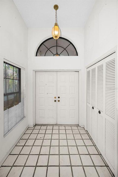 For Sale: $579,500 (4 beds, 3 baths, 2933 Square Feet)