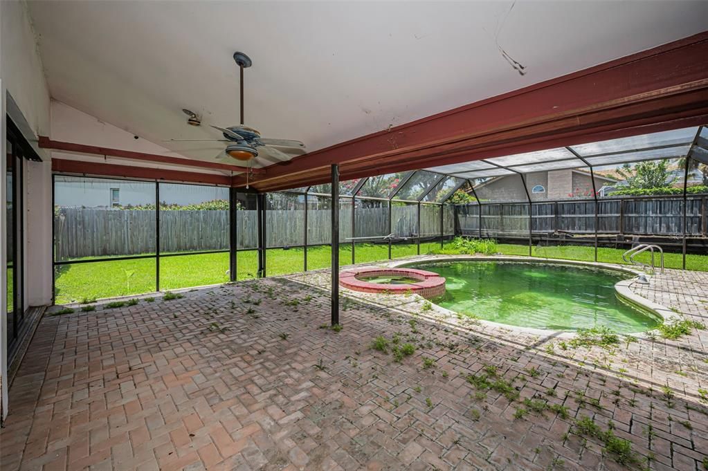 For Sale: $579,500 (4 beds, 3 baths, 2933 Square Feet)
