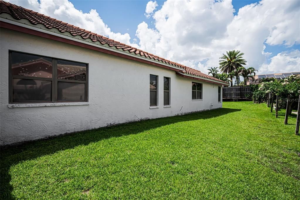 For Sale: $579,500 (4 beds, 3 baths, 2933 Square Feet)