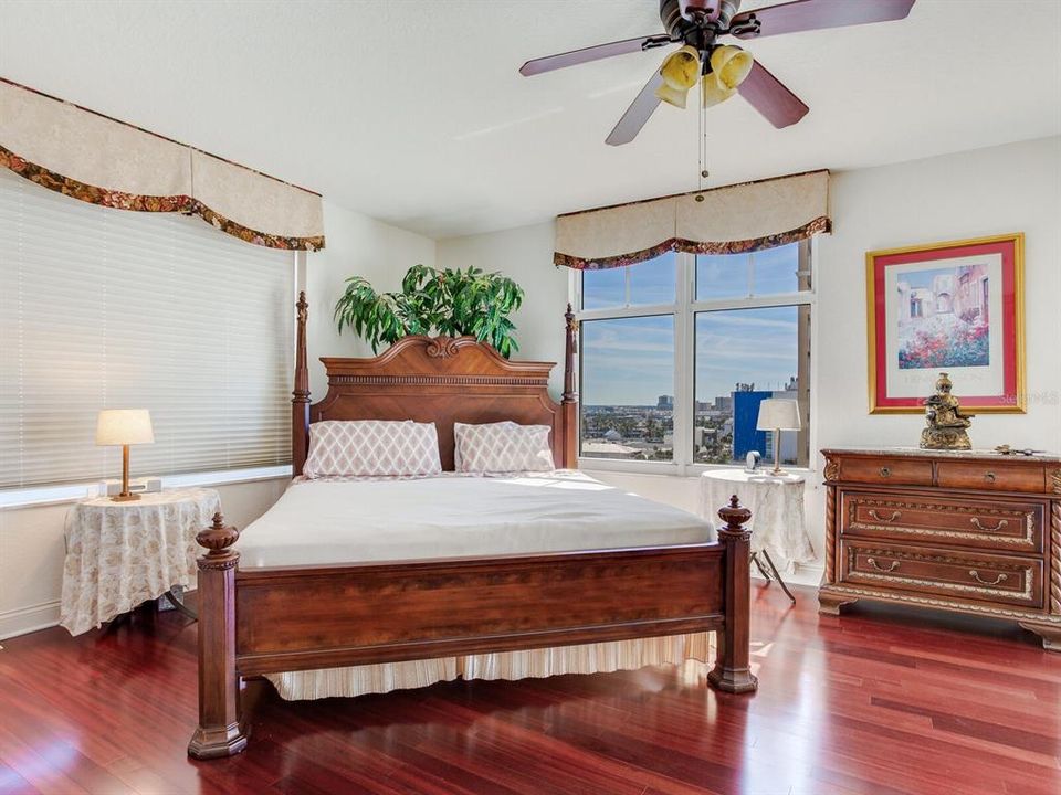 For Rent: $6,000 (2 beds, 2 baths, 1840 Square Feet)