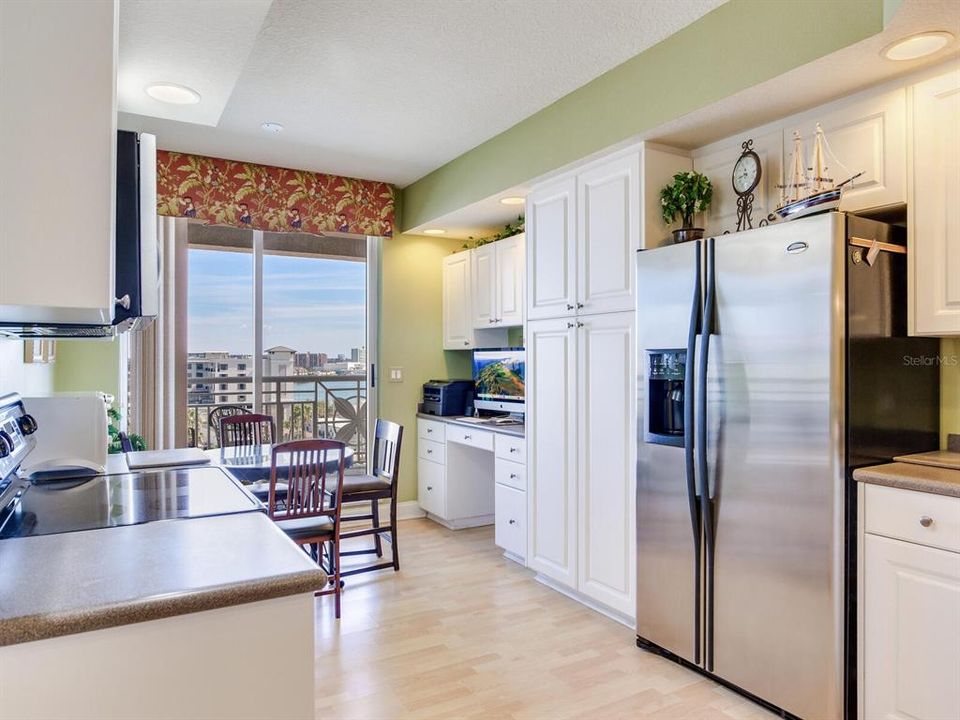 For Rent: $6,000 (2 beds, 2 baths, 1840 Square Feet)